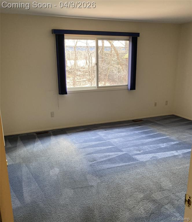 2375 Avondale Street W, Keego Harbor, MI 48320 — Photo 12