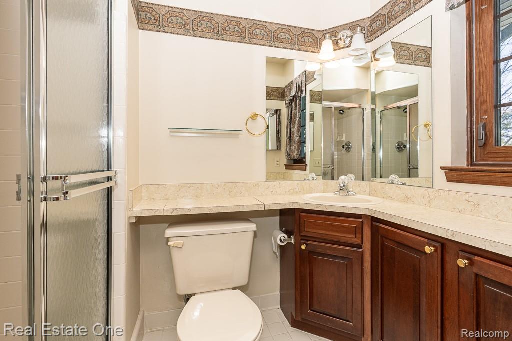 48790 Mill Bank Court, Utica, MI 48315 — Photo 24