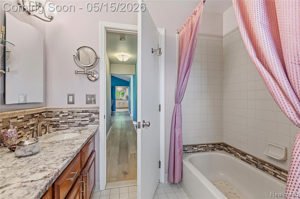 450 W Drahner Road, Oxford, MI 48371 — Photo 24