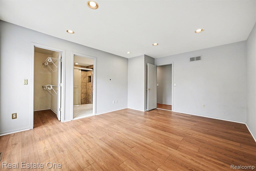 4222 Breckenridge Drive, West Bloomfield, MI — Photo 18