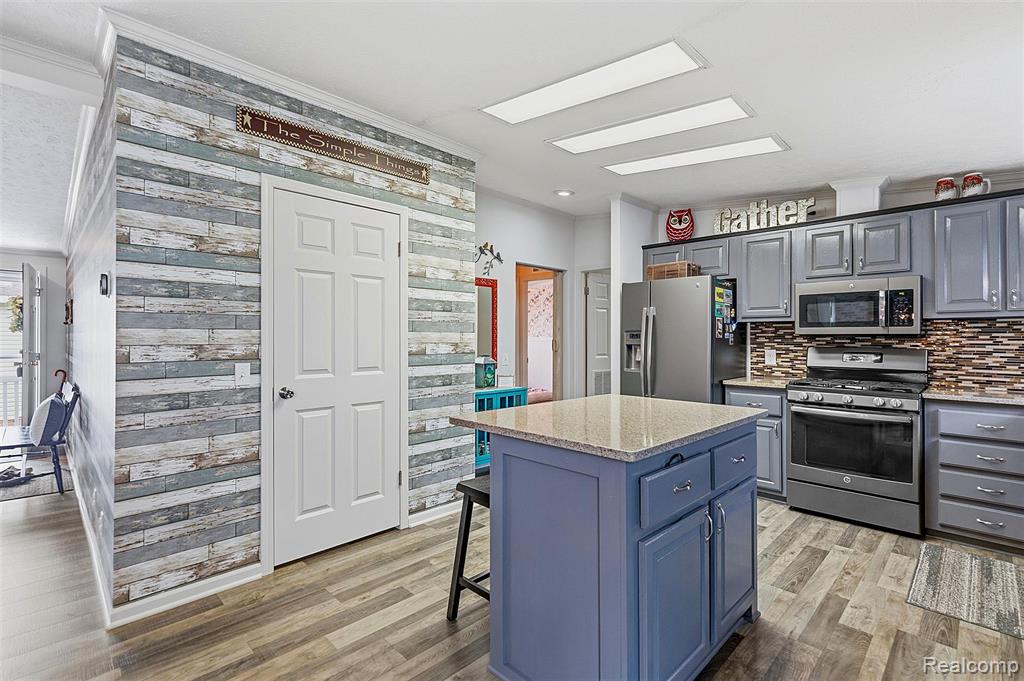 57510 Old Red Ln, Lenox, MI 48048 — Photo 6