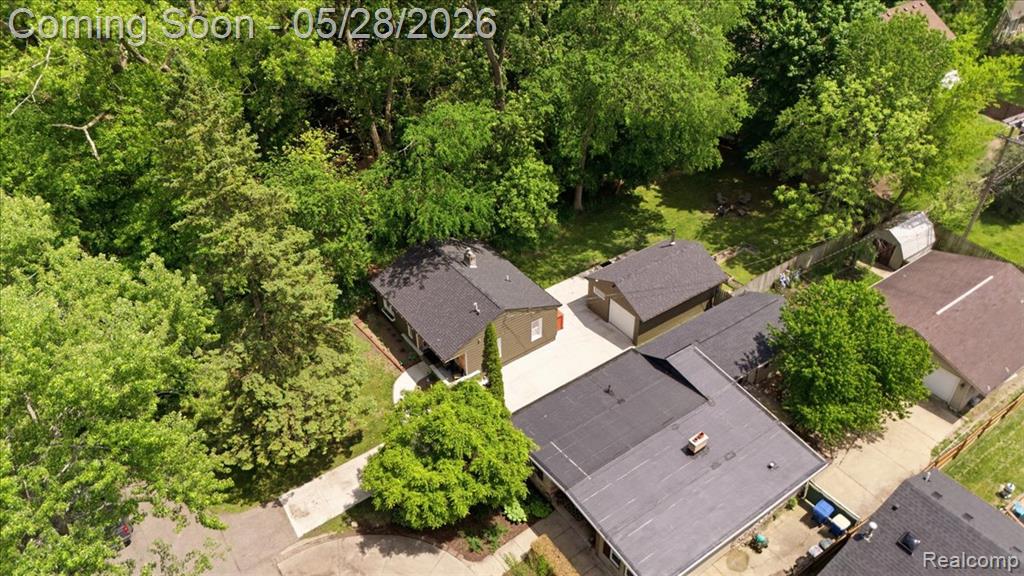 4805 Fenmore Avenue, Waterford, MI 48328 — Photo 31