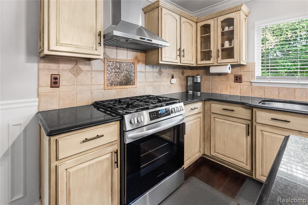 175 Franklin Lake Circle, Oxford, MI 48371 — Photo 16