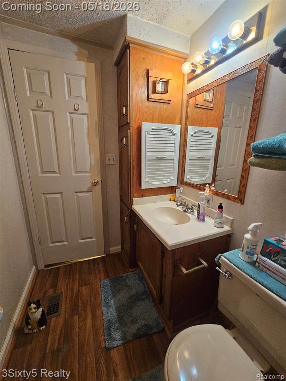 20950 Wahrman Road, New Boston, MI 48164 — Photo 8