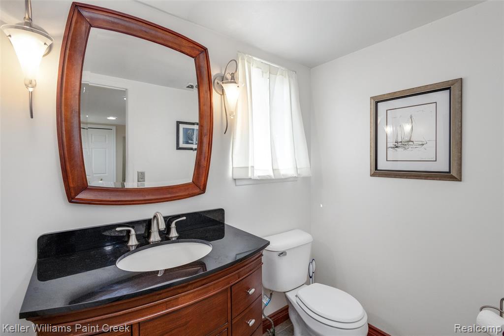 5778 NEW MEADOW Drive, Ypsilanti, MI 48197 — Photo 10