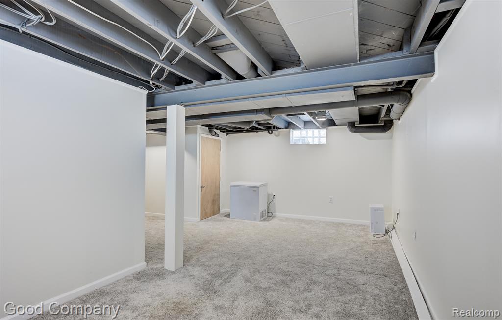 830 W HAZELHURST Street, Ferndale, MI 48220 — Photo 30