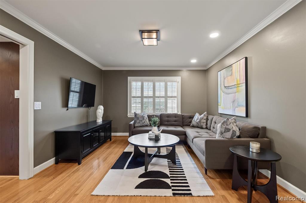 5067 Van Ness Drive, Bloomfield Hills, MI 48302 — Photo 7