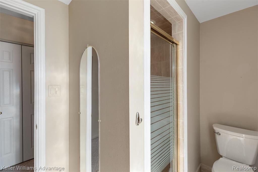 4652 Parker Street, Dearborn Heights, MI 48125 — Photo 19