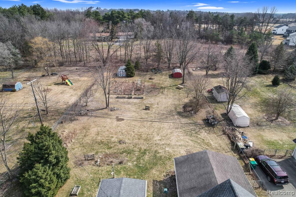 6820 WALTERS Road, Clarkston, MI — Photo 7