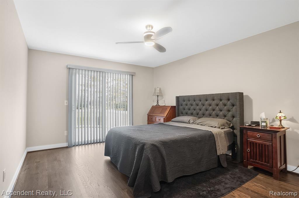 4571 REFLECTIONS Drive, Sterling Heights, MI 48314 — Photo 12
