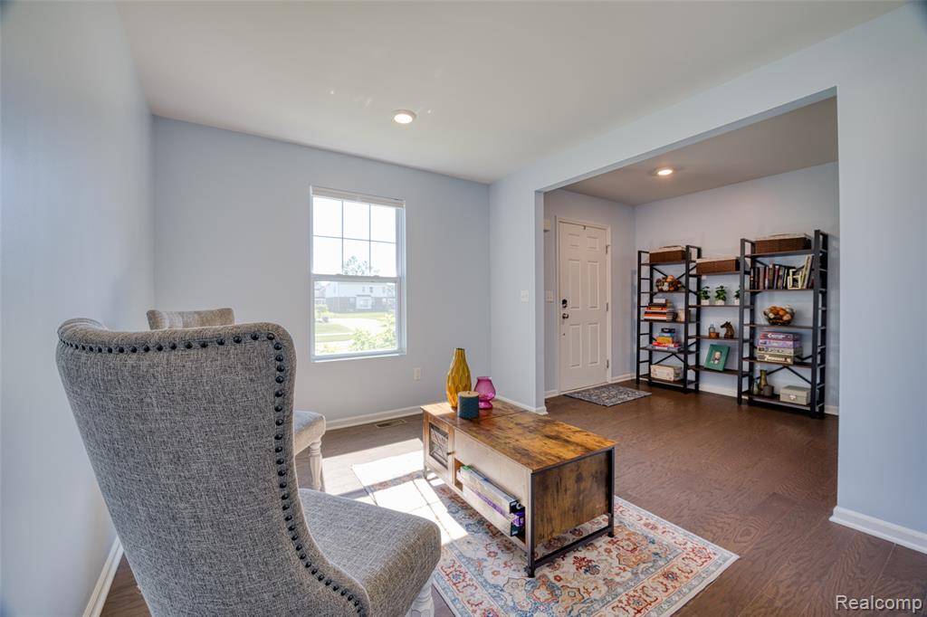 14212 Laurelwood Drive, Van Buren, MI 48111 — Photo 11