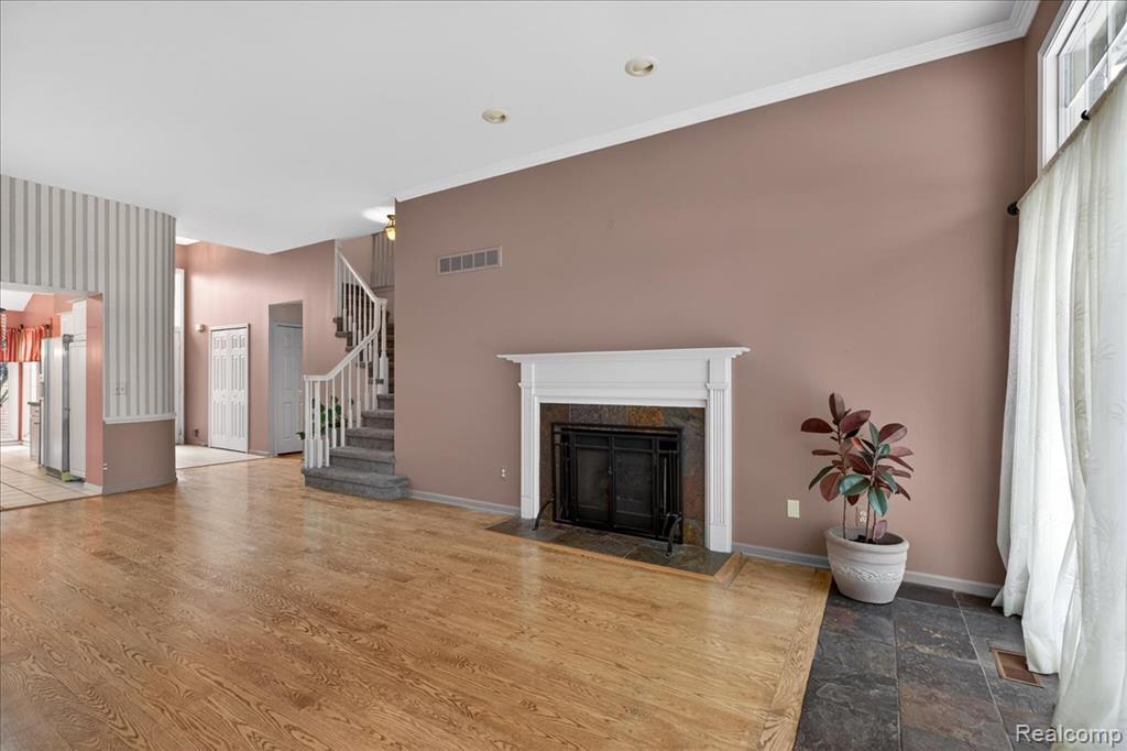 42689 Jason Court, 107, Sterling Heights, MI 48313 — Photo 15