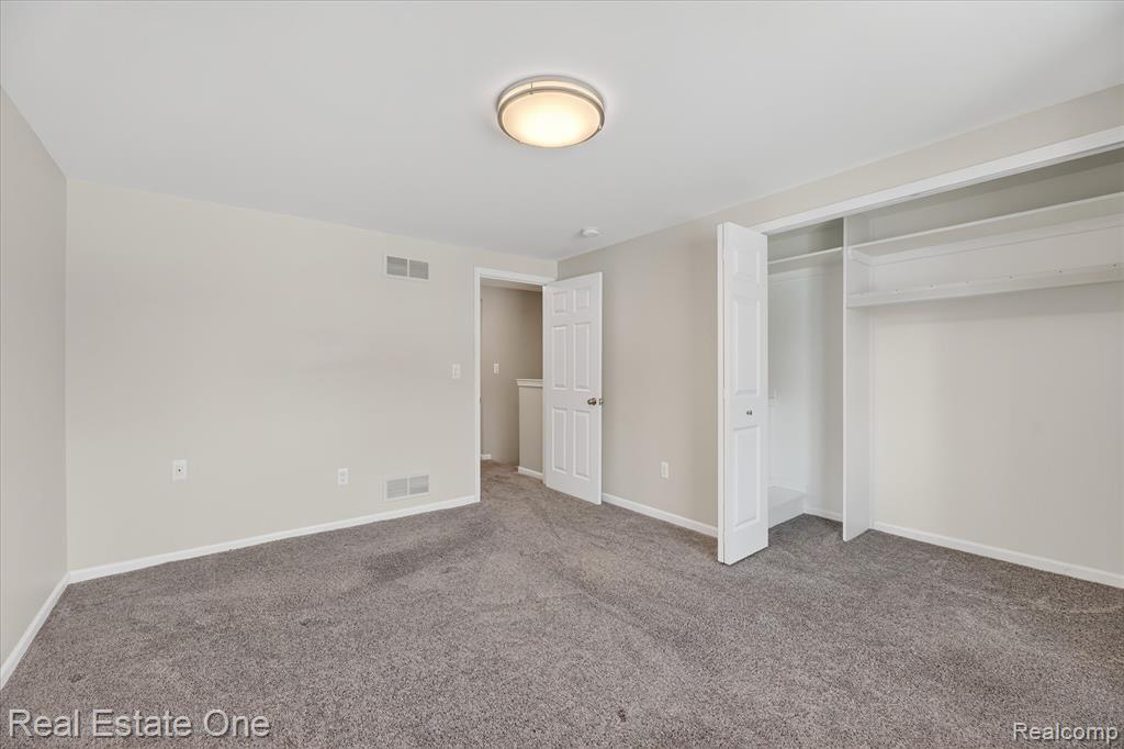 874 N Main Street, Milford, MI 48381 — Photo 21