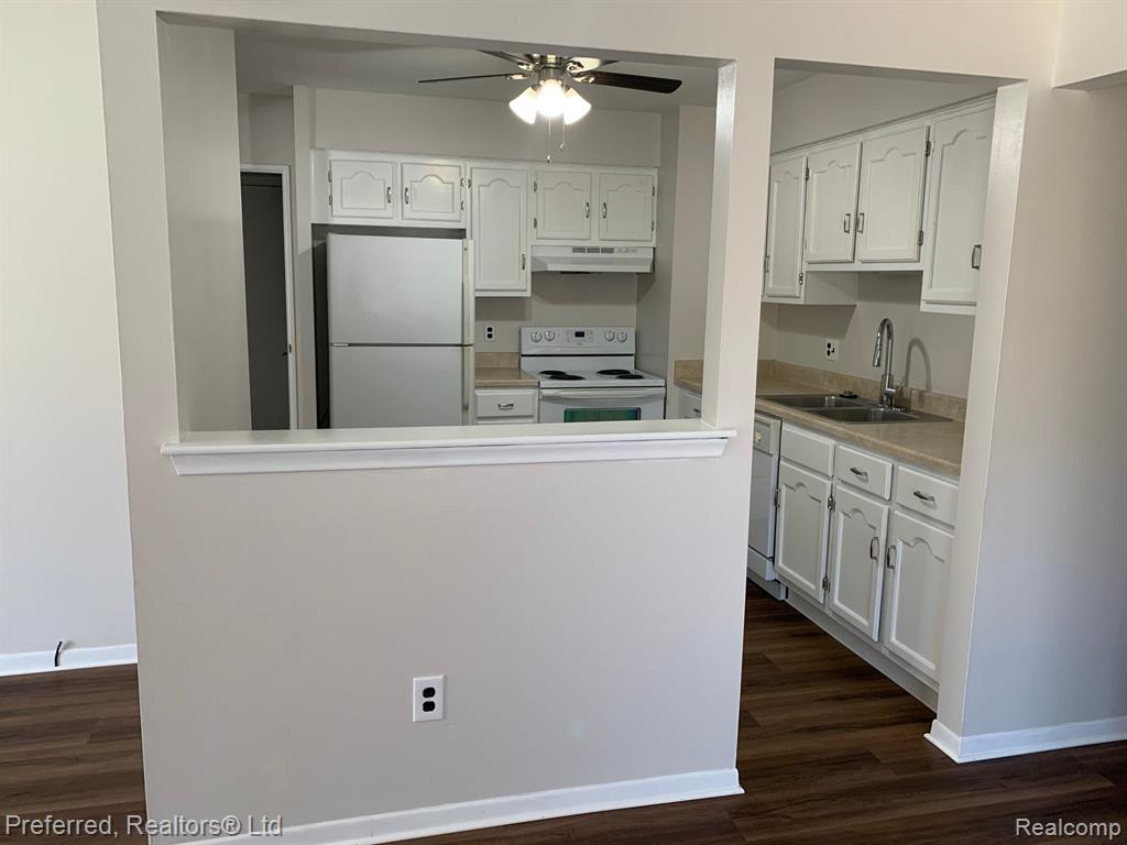 41552 Bedford Drive, Canton, MI 48187 — Photo 14
