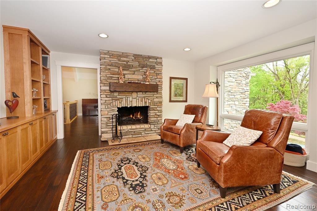 4801 N Harsdale Road, Bloomfield Hills, MI 48302 — Photo 16