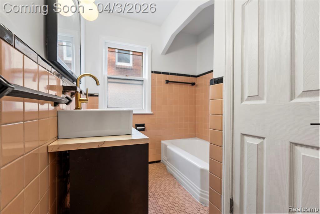 11537 Roxbury Street, Detroit, MI 48224 — Photo 14