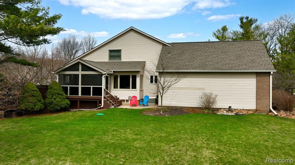 950 Hidden Valley Drive, Lake Orion, MI 48362 — Photo 53