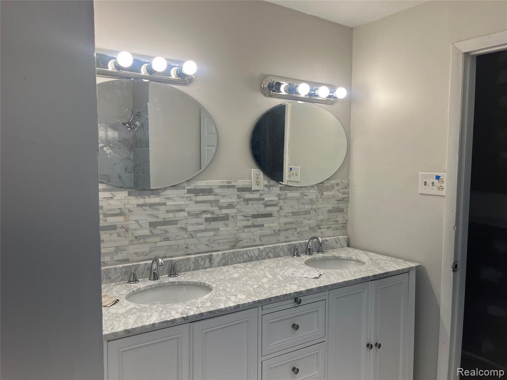 4848 Seminole Street, Detroit, MI 48214 — Photo 6