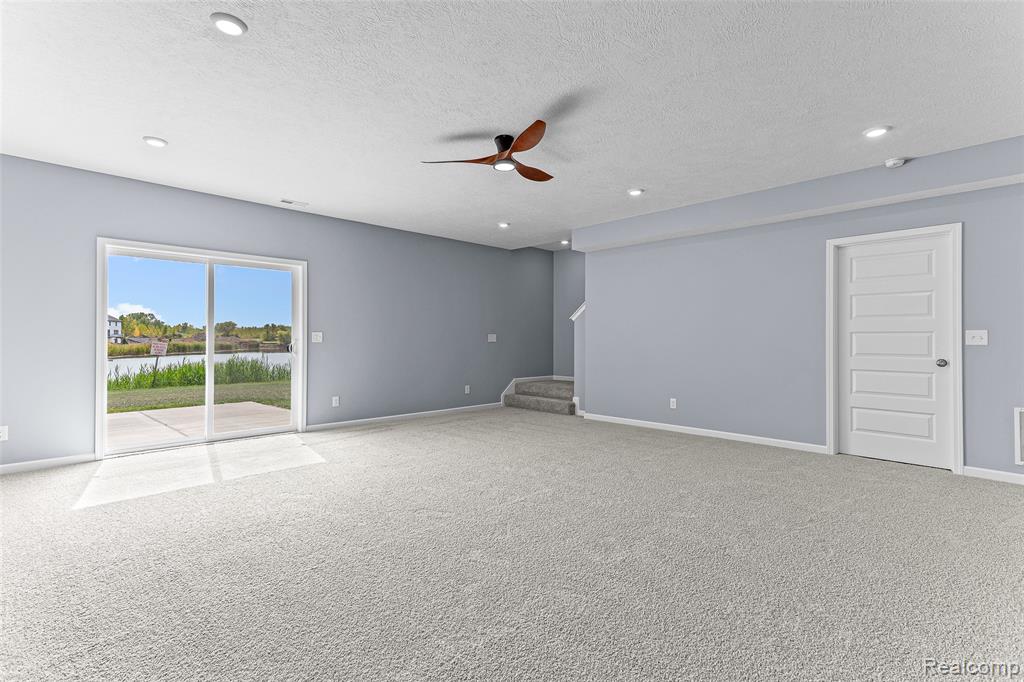 711 W Windward Way, Perry, MI 48872 — Photo 24