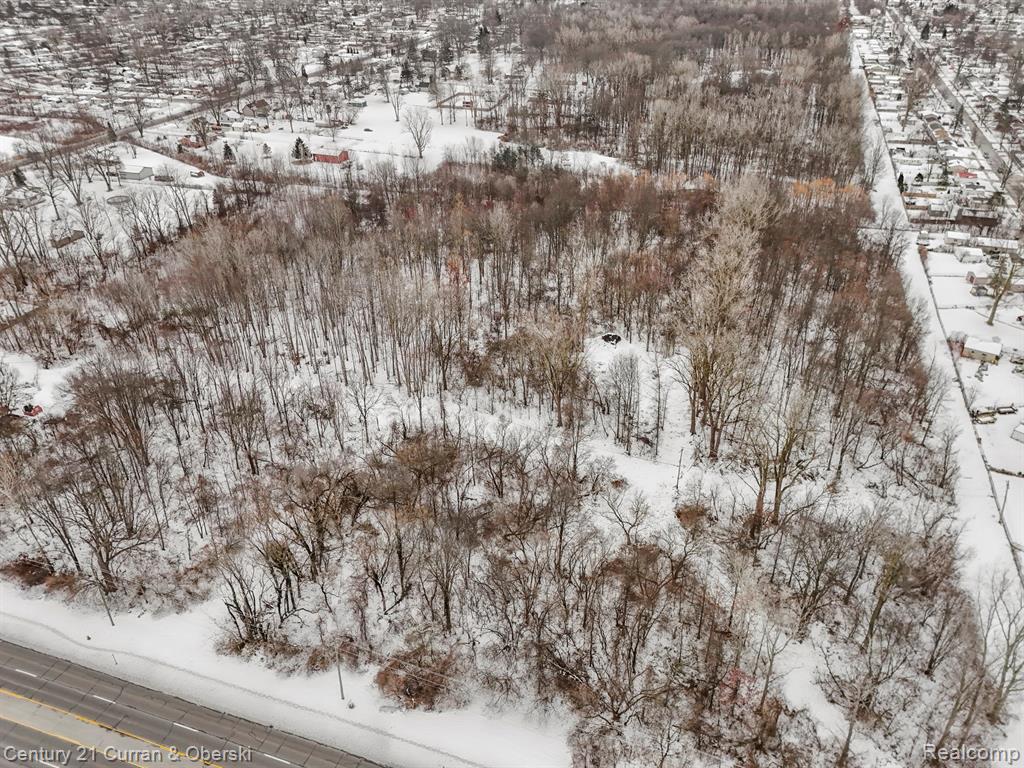 27597 Eureka, Romulus, MI 48174 — Photo 3