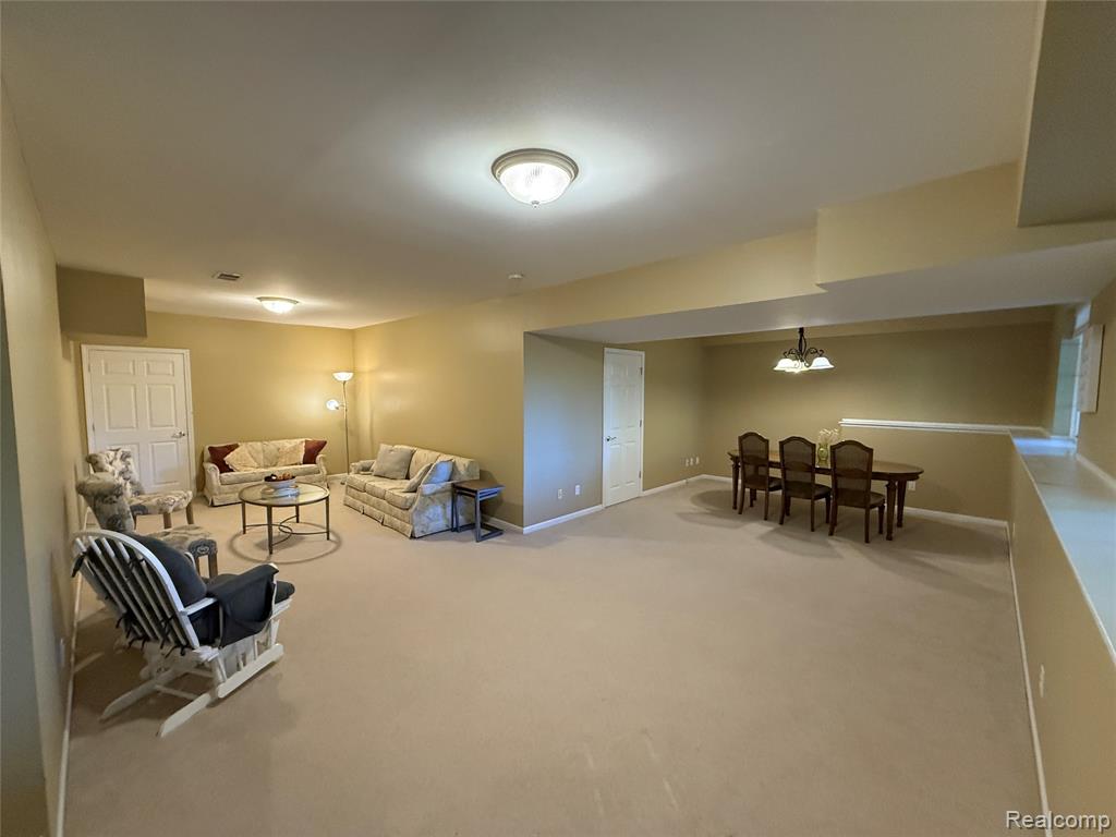 7172 Kings Way, Flushing, MI 48433 — Photo 30
