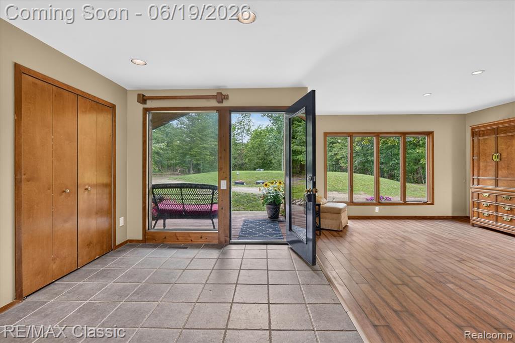 12189 Gage Road, Holly, MI 48442 — Photo 3