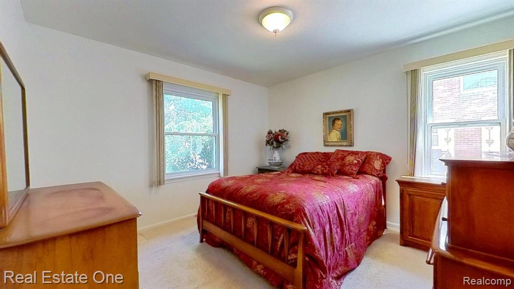 1938 Beverly Street, Sylvan Lake, MI 48320 — Photo 36