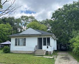 4520 Edwards Avenue, Flint, MI 48505