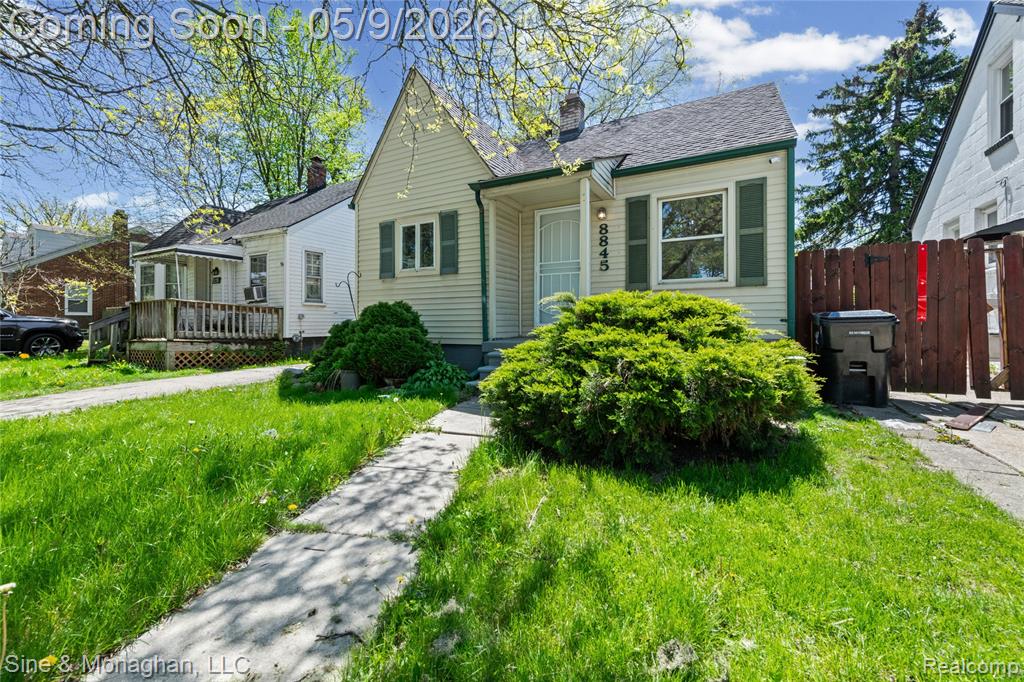 8845 Canyon Street, Grosse Pointe, MI 48236 — Photo 27