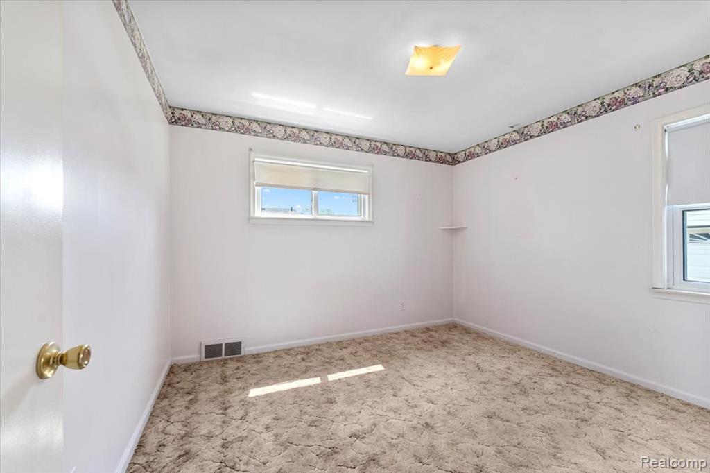 771 Garfield Avenue, Lincoln Park, MI 48146 — Photo 11