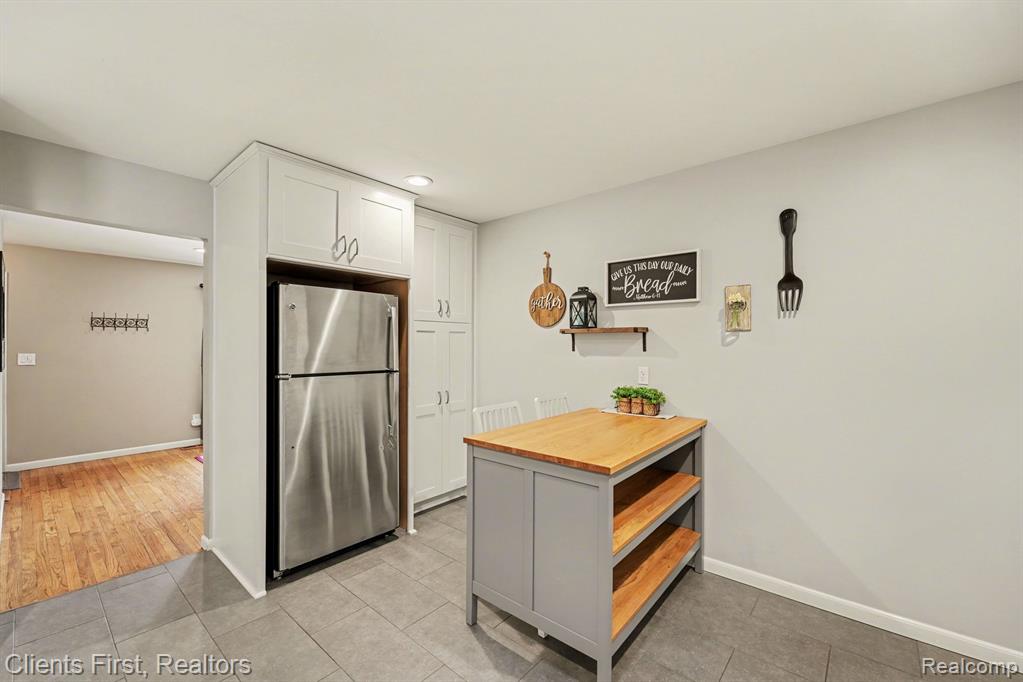 39857 Edmundton Drive, Canton, MI 48187 — Photo 6