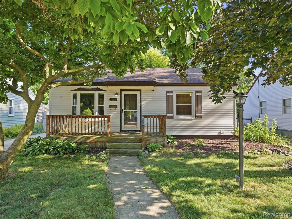 1815 Barrett Avenue, Royal Oak, MI 48067