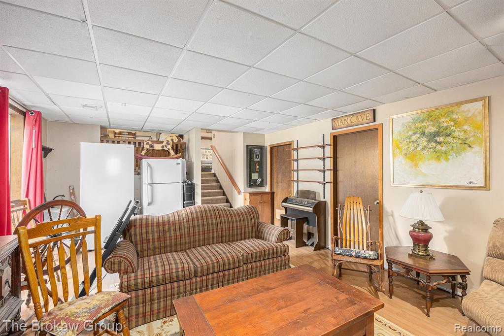 420 N Neeper Street, Capac, MI 48014 — Photo 21