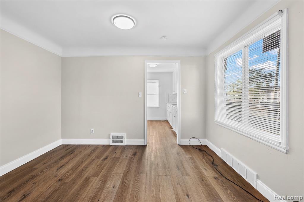 20529 Coventry Street, Highland Park, MI 48203 — Photo 8