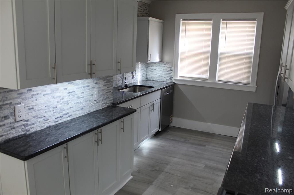 15716 Kentucky Street, Detroit, MI 48238 — Photo 39