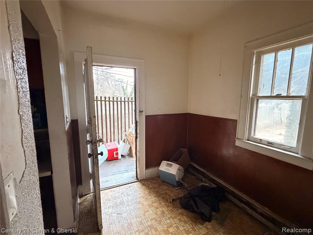 107 McLean Street, Highland Park, MI 48203 — Photo 6