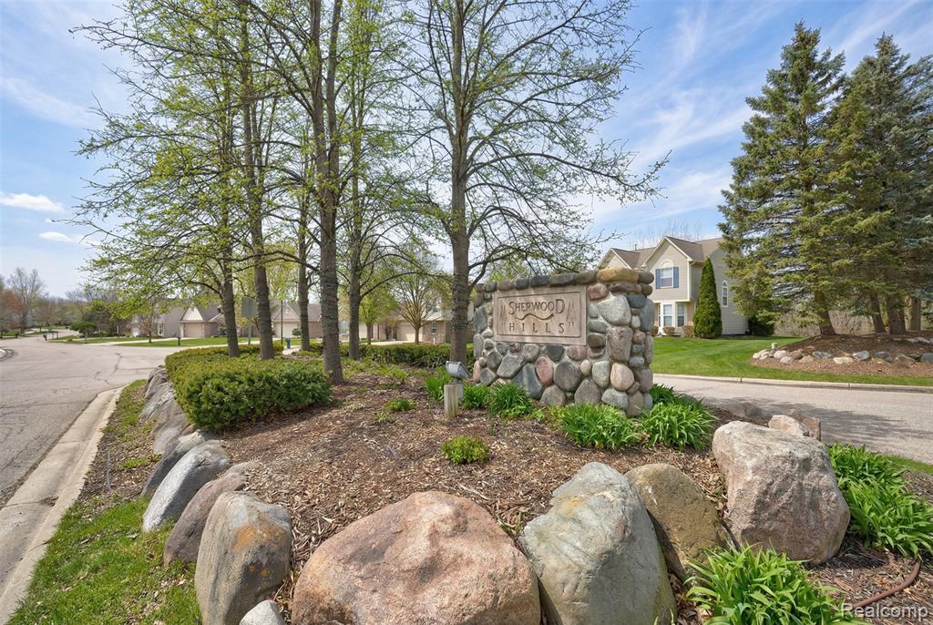 4337 Meadowbrook Court, Grand Blanc, MI 48439 — Photo 77