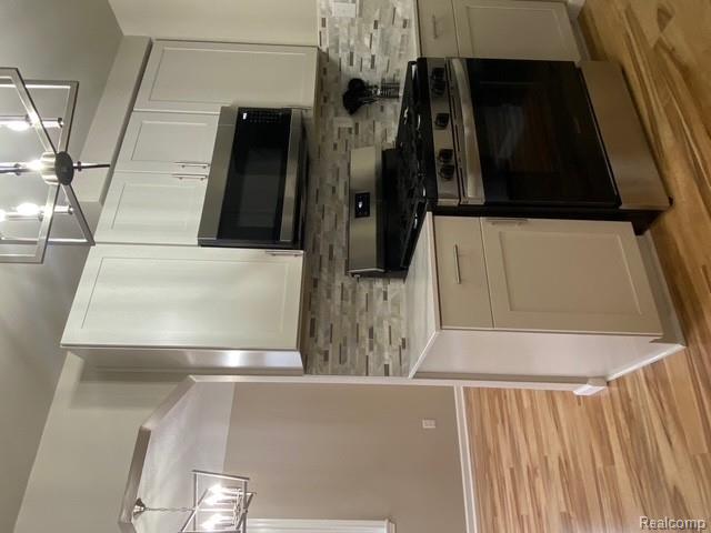 8998 Quandt Avenue, Allen Park, MI 48101 — Photo 14