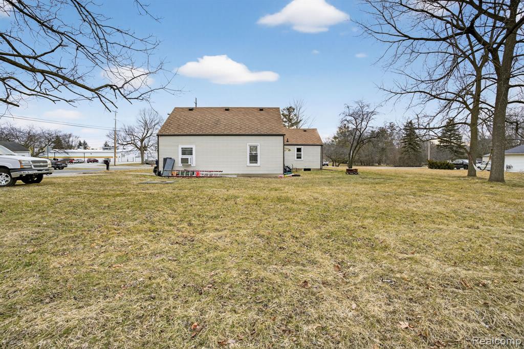 200 N River Road, Saginaw, MI 48609 — Photo 46