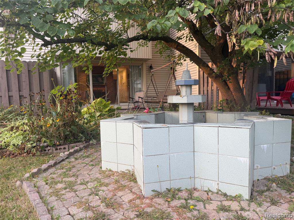 6302 Laurentian Court, Flint, MI 48532 — Photo 43