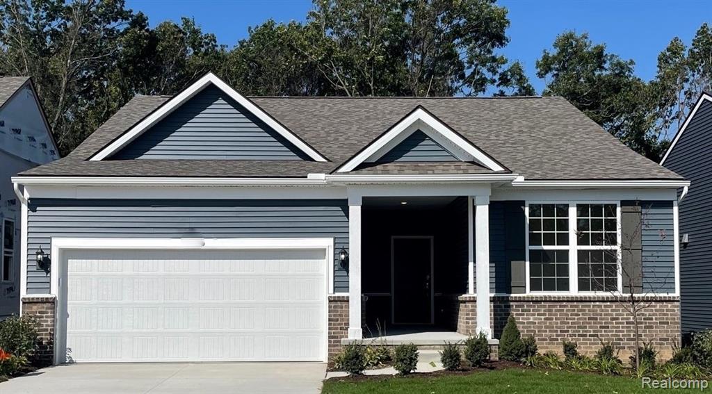 3013 SHEFFIELD Circle, Clarkston, MI