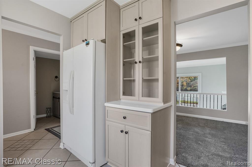 19580 CRYSTAL LAKE Drive, Northville, MI 48167 — Photo 11