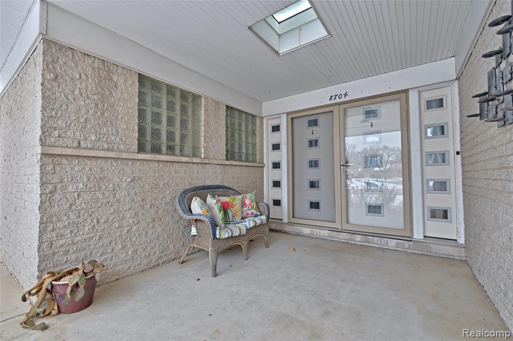8704 Edna Drive, Warren, MI 48093 — Photo 3
