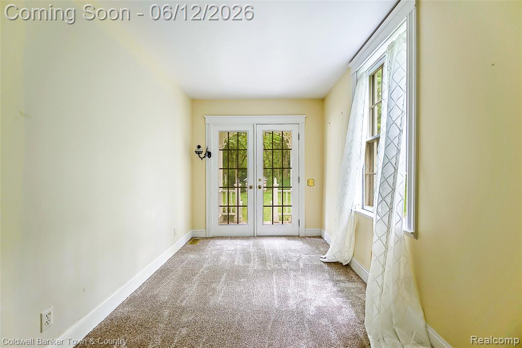 10196 Faussett Road, Fenton, MI 48430 — Photo 16
