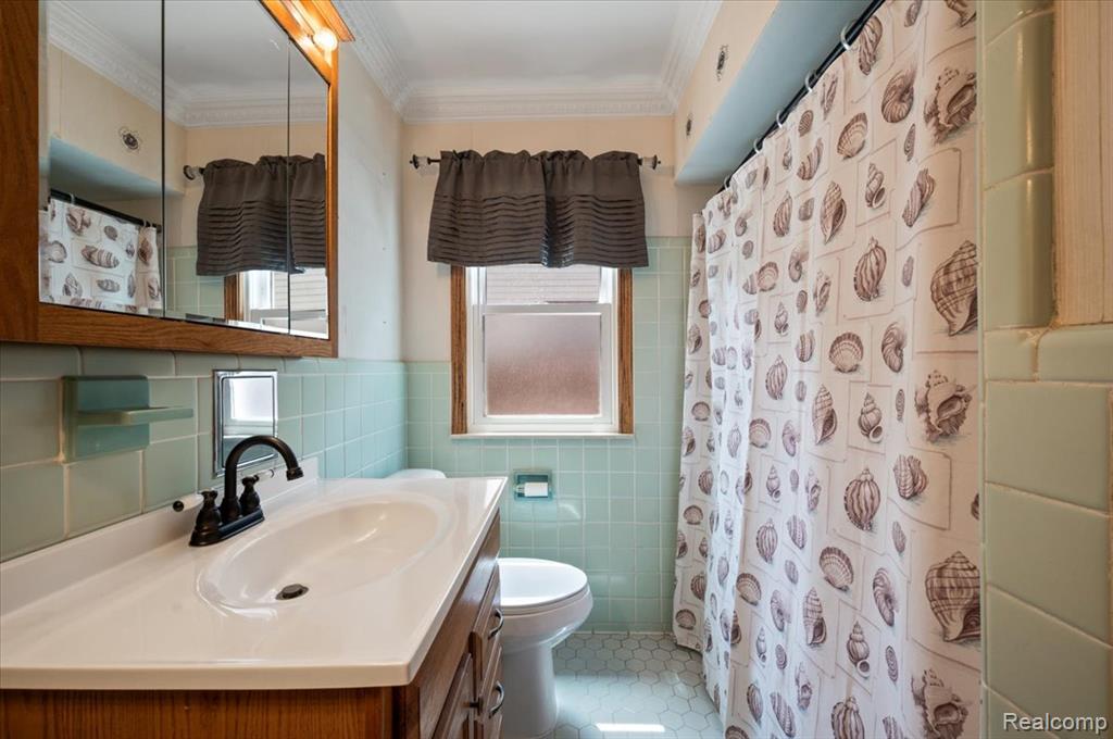 4044 18th Street, Wyandotte, MI 48192 — Photo 15