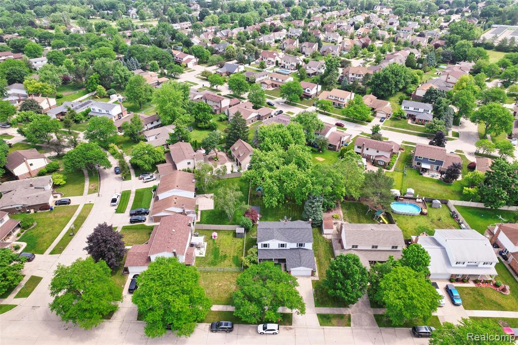 6848 Chadwick Drive, Canton, MI 48187 — Photo 47