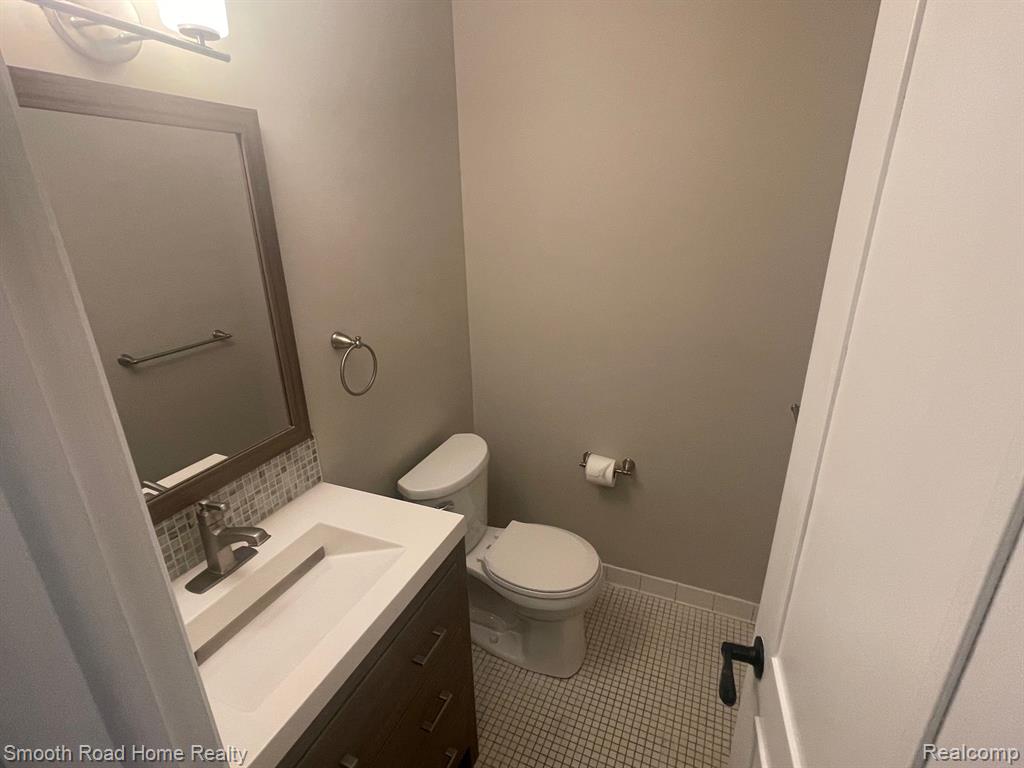 7615 WOODVIEW Street, 4, Westland, MI — Photo 6