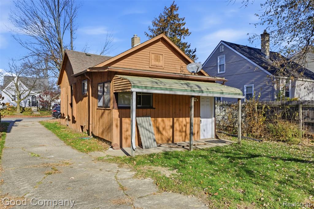 1308 E Lincoln Street - Photo 5
