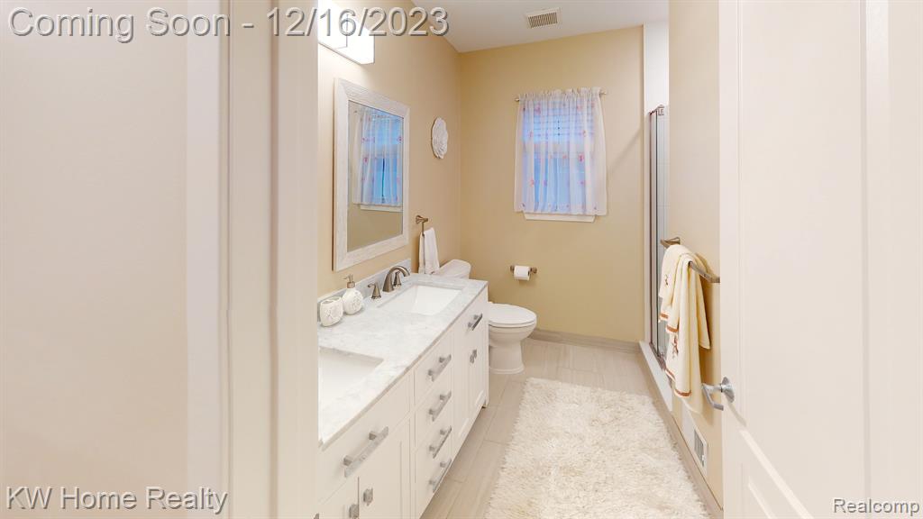 190 WINDING Brook, Commerce Twp, MI 48390 — Photo 21