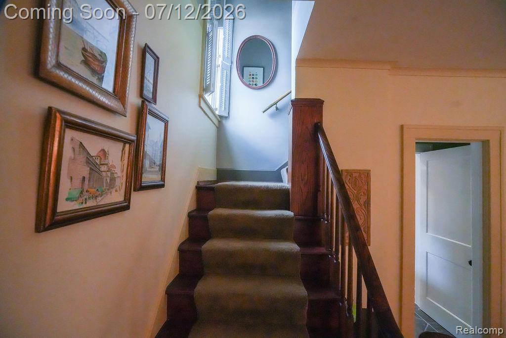 545 Eureka Road, Wyandotte, MI 48192 — Photo 31